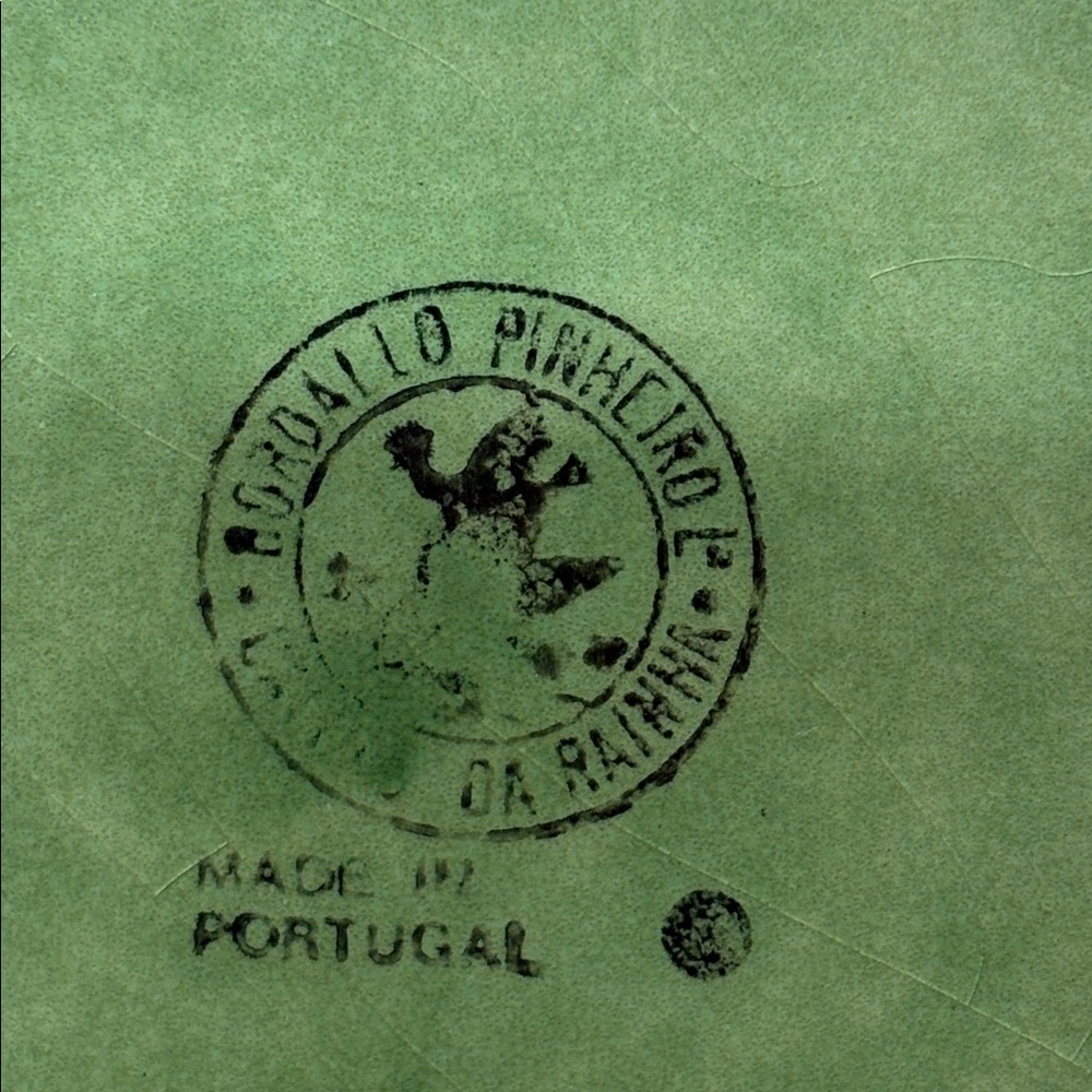 Bordallo Pinheiro Geranium charger plate - Picture 7 of 7